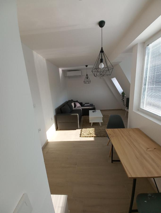 Studio Close To Town Centar Скоп'є Екстер'єр фото